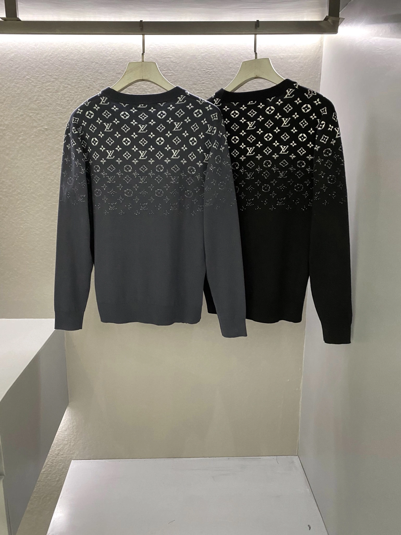 &&wg.luxury- oversized 2colour item:D-F361C1224-2